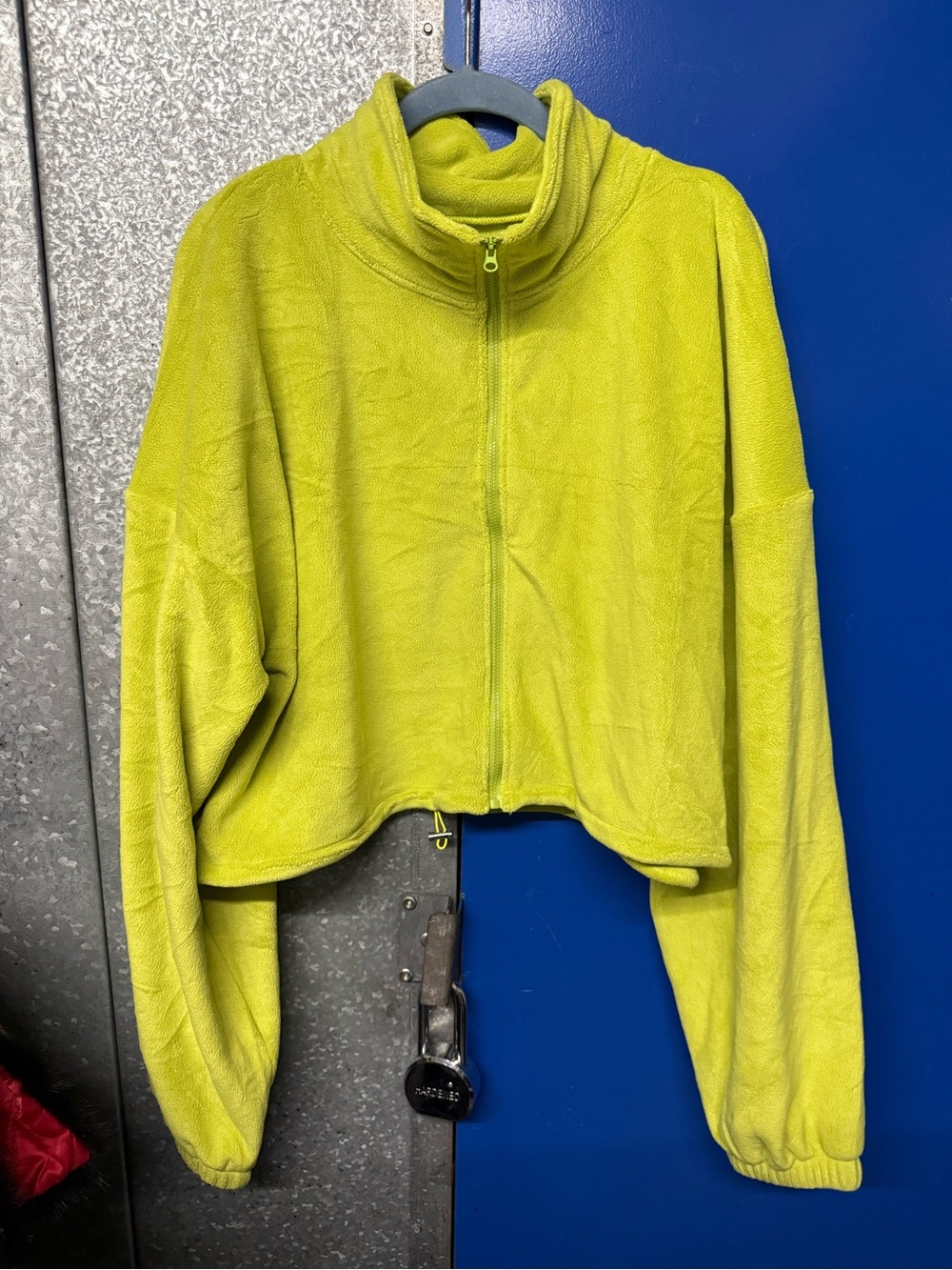 Women’s Athmile Green Cropped Sweater